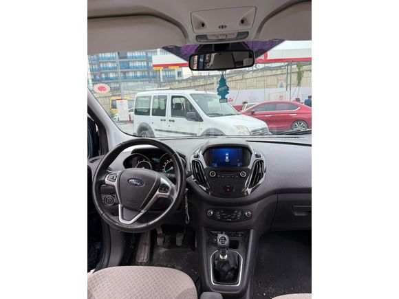 Sahibinden Ford Tourneo Courier 1.5 TDCi Titanium Plus 2020 Model