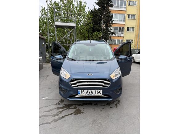 Sahibinden Ford Tourneo Courier 1.5 TDCi Titanium Plus 2020 Model