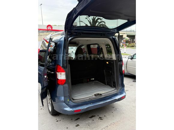 Sahibinden Ford Tourneo Courier 1.5 TDCi Titanium Plus 2020 Model