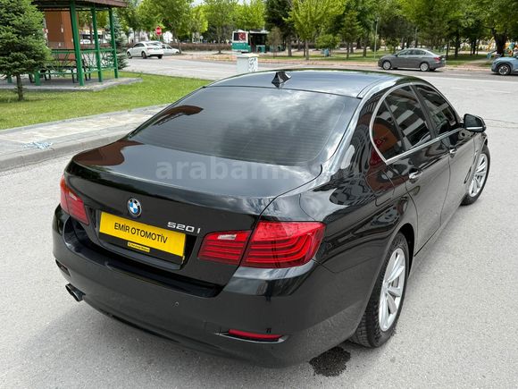  2015 MODEL HATASIZ BOYASIZ HASAR KAYITSIZ BMW 520İ