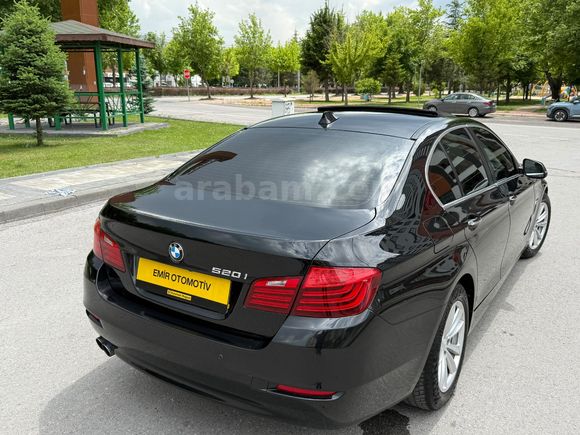  2015 MODEL HATASIZ BOYASIZ HASAR KAYITSIZ BMW 520İ
