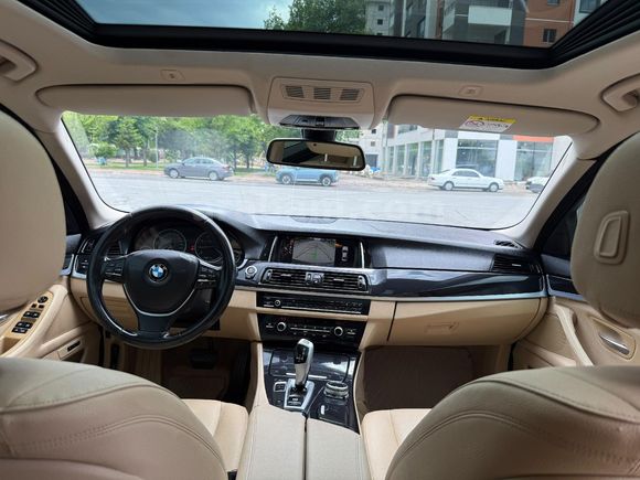  2015 MODEL HATASIZ BOYASIZ HASAR KAYITSIZ BMW 520İ