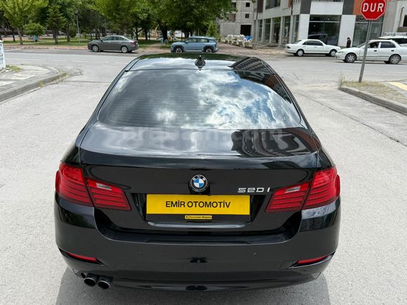  2015 MODEL HATASIZ BOYASIZ HASAR KAYITSIZ BMW 520İ