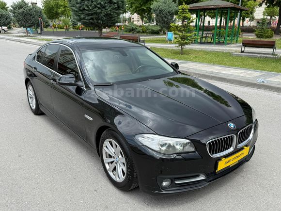  2015 MODEL HATASIZ BOYASIZ HASAR KAYITSIZ BMW 520İ