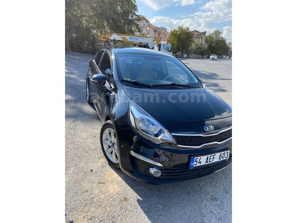Sahibinden Kia Rio 1.4 CVVT Concept 2015 Model 