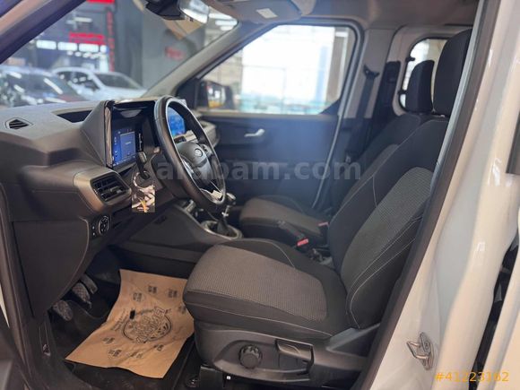 DİCLE OTO*DAN 2024 COURİER DELUXE TAMAMINA KREDİ TAKAS İMKANI