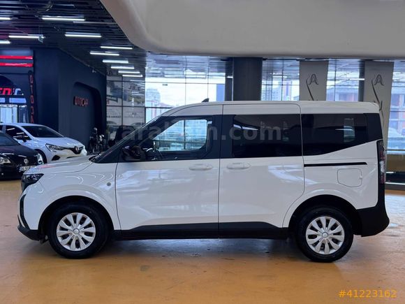 DİCLE OTO*DAN 2024 COURİER DELUXE TAMAMINA KREDİ TAKAS İMKANI