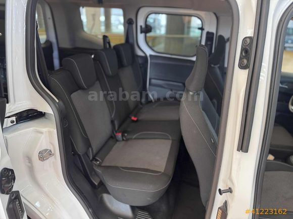 DİCLE OTO*DAN 2024 COURİER DELUXE TAMAMINA KREDİ TAKAS İMKANI