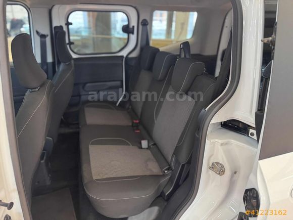 DİCLE OTO*DAN 2024 COURİER DELUXE TAMAMINA KREDİ TAKAS İMKANI