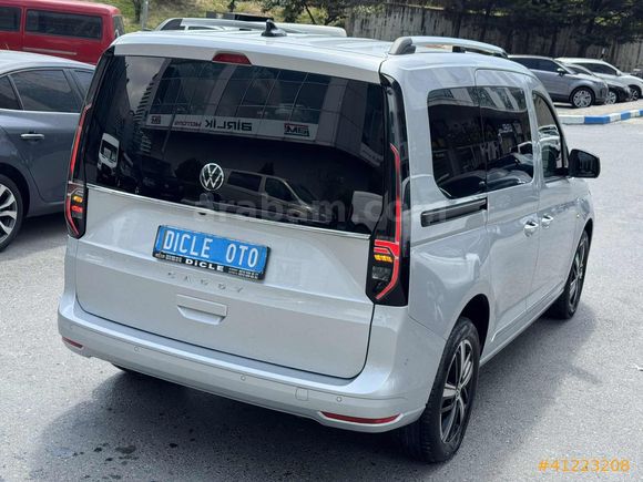 DİCLE'den 2025 CADDY STYLE CAM TAVAN GERİ GRŞ 1.29 KREDİ VE TAKS