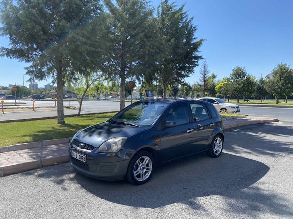 Sahibinden Ford Fiesta 1.4 TDCi Comfort 2006 Model 