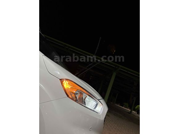 Sahibinden Ford Tourneo Courier 1.5 TDCi Titanium Plus 2020 Model 