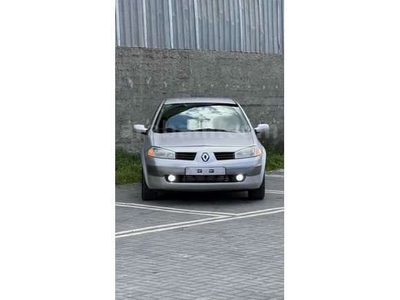 Sahibinden Renault Megane 1.5 dCi Dynamique 2006 Model  320.000 km Gri (Gümüş)