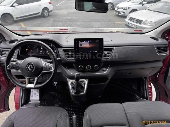 DİCLE'den 2023 TRAFİC 8+1 GERİ GÖRÜŞ 55/BİNDE KREDİ+TAKAS DESTEK