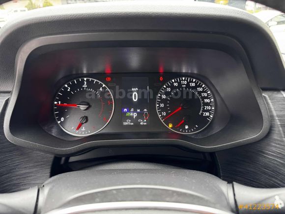 DİCLE'den 2023 TRAFİC 8+1 GERİ GÖRÜŞ 55/BİNDE KREDİ+TAKAS DESTEK