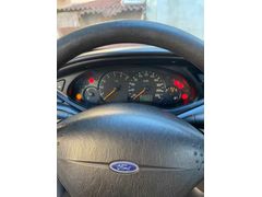 Sahibinden Ford Focus 1.6 Ambiente 2000 Model  213.000 km Mavi