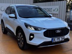 DİCLE OTO'dan 2025 MODEL KUGA HATASIZ TAMAMIAN KREDİ&TAKAS İMKNI
