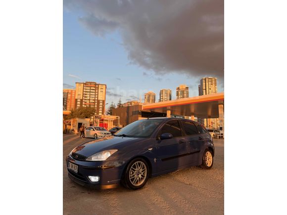 Sahibinden Ford Focus 1.6 Ghia 2002 Model 
