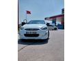 Sahibinden Hyundai Accent Blue 1.6 CRDI Mode Plus 2015 Model  128.500 km Beyaz