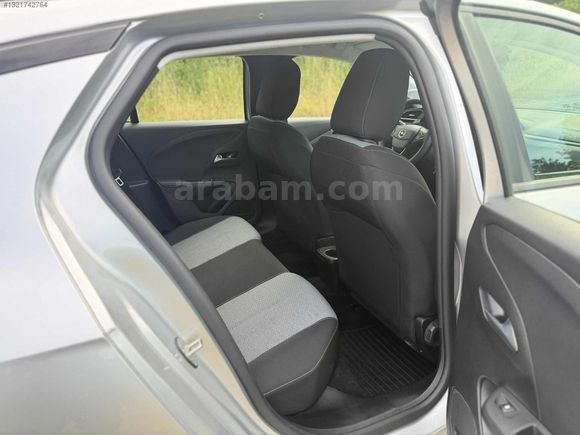 2025 MODEL 13 BİN KM OPEL CORSA 1.2 T EDİTİON OTOMATİK