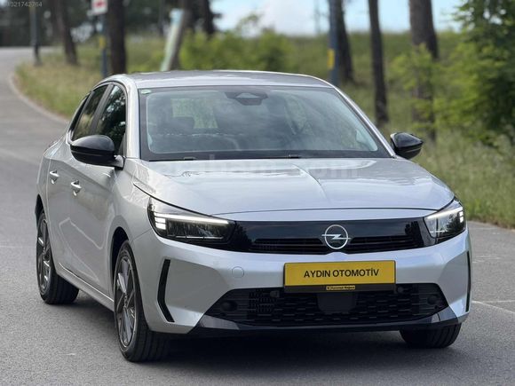 2025 MODEL 13 BİN KM OPEL CORSA 1.2 T EDİTİON OTOMATİK