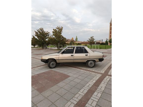 Sahibinden Renault R 9 1.4 Broadway GTE 1992 Model