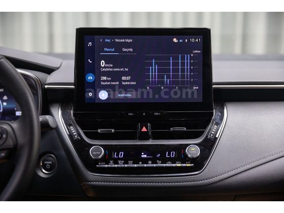 2025 TOYOTA COROLLA HATCHBACK 1.8 HYBRID FLAME E-CVT
