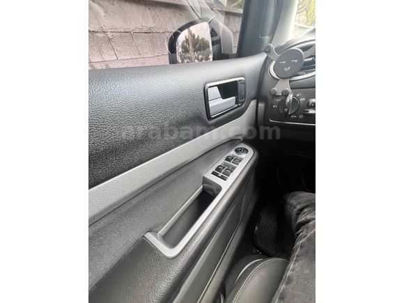 Sahibinden temiz Ford Focus 1.6 TDCi Titanium 2009 Model