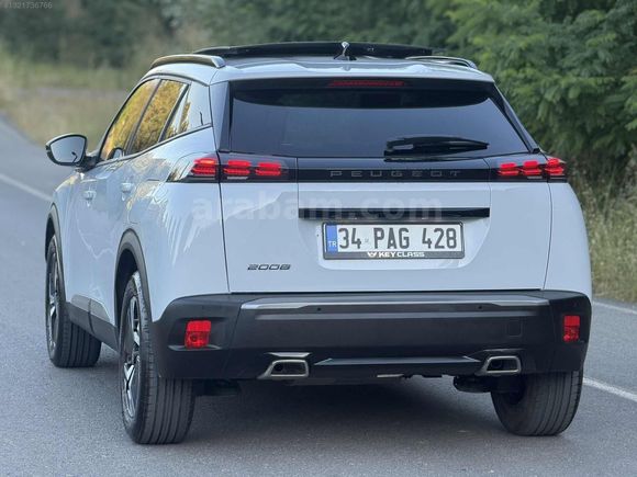 2025 MODEL 7 BİN KM P.2008 ALLURE CAM TAVAN BOYASIZ