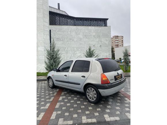 Sahibinden Renault Clio 1.6 RTE 2000 Model