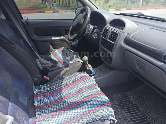 Sahibinden Renault Clio 1.6 RTE 2000 Model