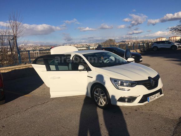 Sahibinden Renault Megane 1.6 Joy 2019 Model 