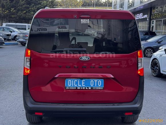 DİCLE'den 2024 COURİER TITANIUM GERİ GÖRÜŞ HATASIZ KREDİ+TAKAS