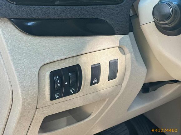 OTOMATİK 2012 SCENIC 1,5DCİ PRİVİLEGE CAMTAVAN 131,000KM