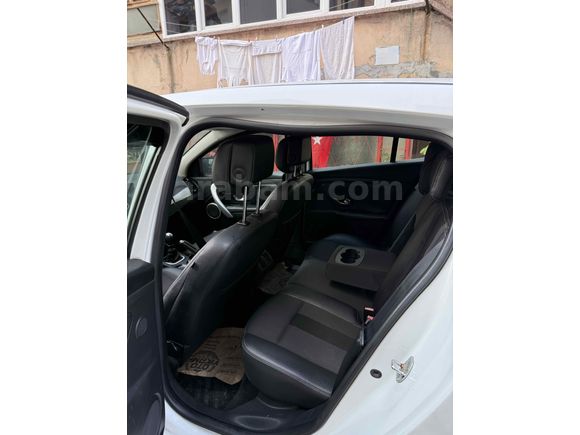 Sahibinden Renault Megane 1.5 dCi Dynamique 2011 Model 