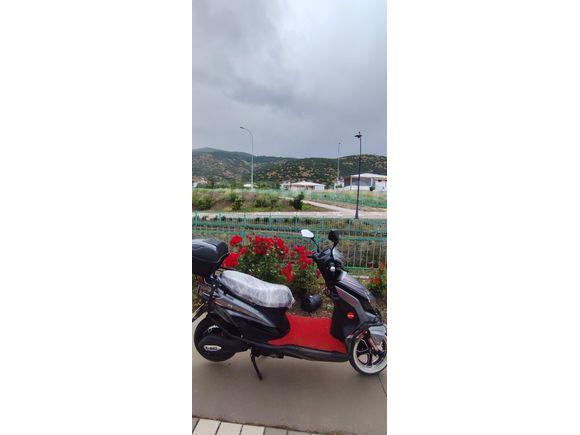 UYGUN TEMİZ GARAJ MOTOR U ARORA ZR5 SATLIK