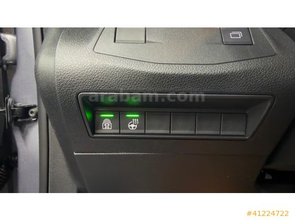 JOY AUTO 2026 '0' KM OPEL COMBO EDİTİON PRO EKRAN/YÜKSEK KONSOL