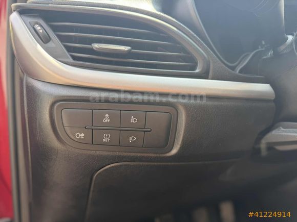 DİCLE OTO'dan 2019 EGEA HATASIZ 0.79 İLE FUL KREDİ&TAKAS İMKANI