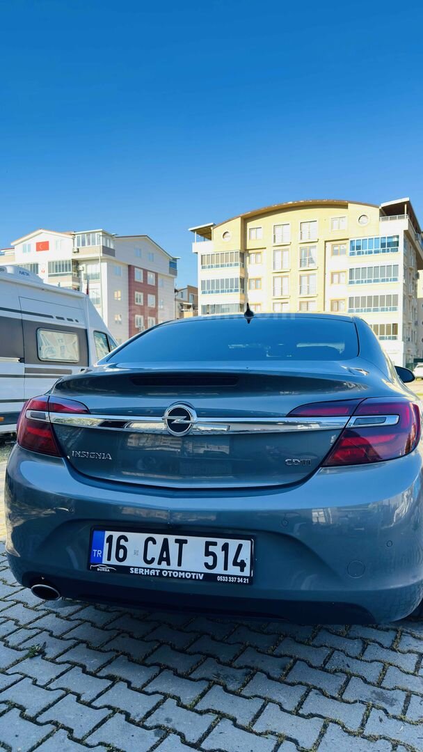 Galeriden Opel Insignia 2.0 CDTI Cosmo 2015 Model Bursa 230.000 km Gri (metalik) 2