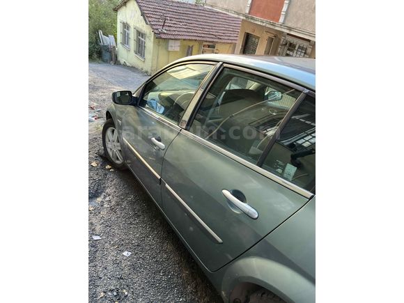 Sahibinden Renault Megane 1.6 Dynamique 2005 Model 