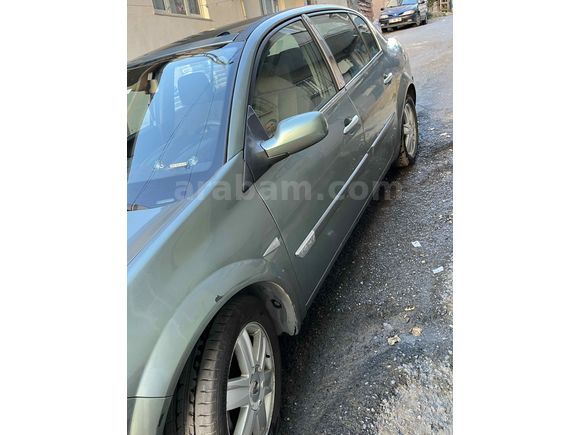 Sahibinden Renault Megane 1.6 Dynamique 2005 Model 