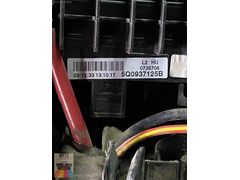 5Q0937125B PASSAT B8 SIGORTA KUTUSU VE TESISAT HATASIZ