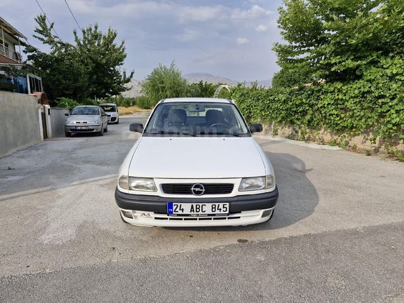Sahibinden Opel Astra 1.6 2000 Model