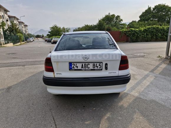 Sahibinden Opel Astra 1.6 2000 Model
