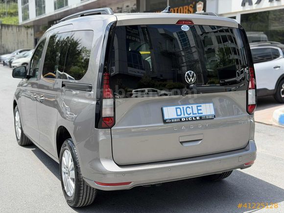 DİCLE'den 2025 CADDY DSG GENİŞ EKRAN GERİ GÖRÜŞ KREDİ+TAKAS İLE