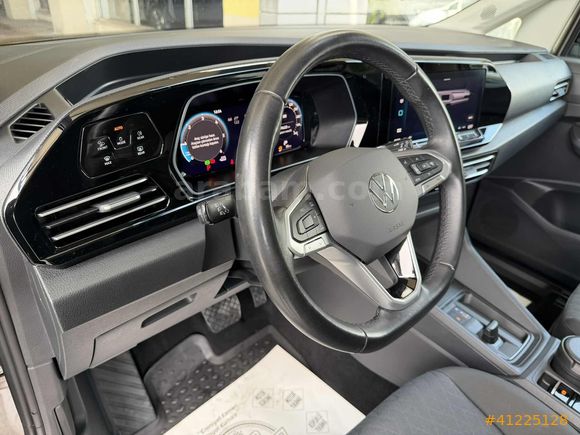 DİCLE'den 2025 CADDY DSG GENİŞ EKRAN GERİ GÖRÜŞ KREDİ+TAKAS İLE