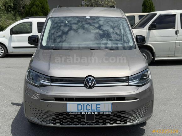 DİCLE'den 2025 CADDY DSG GENİŞ EKRAN GERİ GÖRÜŞ KREDİ+TAKAS İLE