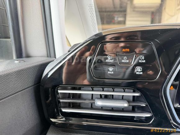 DİCLE'den 2025 CADDY DSG GENİŞ EKRAN GERİ GÖRÜŞ KREDİ+TAKAS İLE