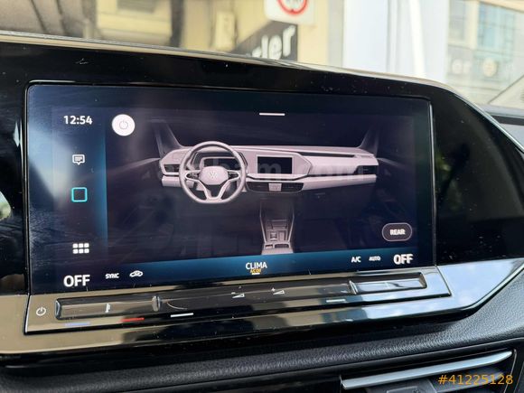 DİCLE'den 2025 CADDY DSG GENİŞ EKRAN GERİ GÖRÜŞ KREDİ+TAKAS İLE