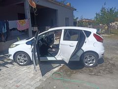Sahibinden Ford Fiesta 1.25 Trend 2011 Model  160.000 km Beyaz